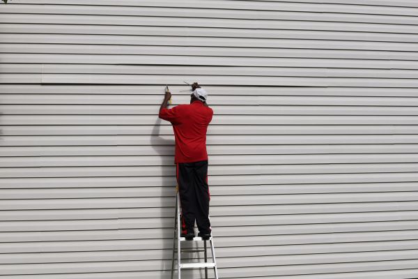 Cost of Loose Siding Repair in Nampa