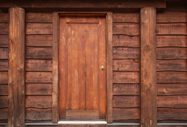 Cost of Log Cabin Siding Installation in Nampa