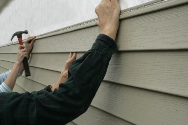 Cost of Insulated Siding Installation in Nampa